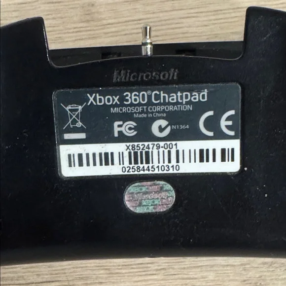X-Box 360 Black Game Controller Chat pad Keyboard - Picture 4 of 4